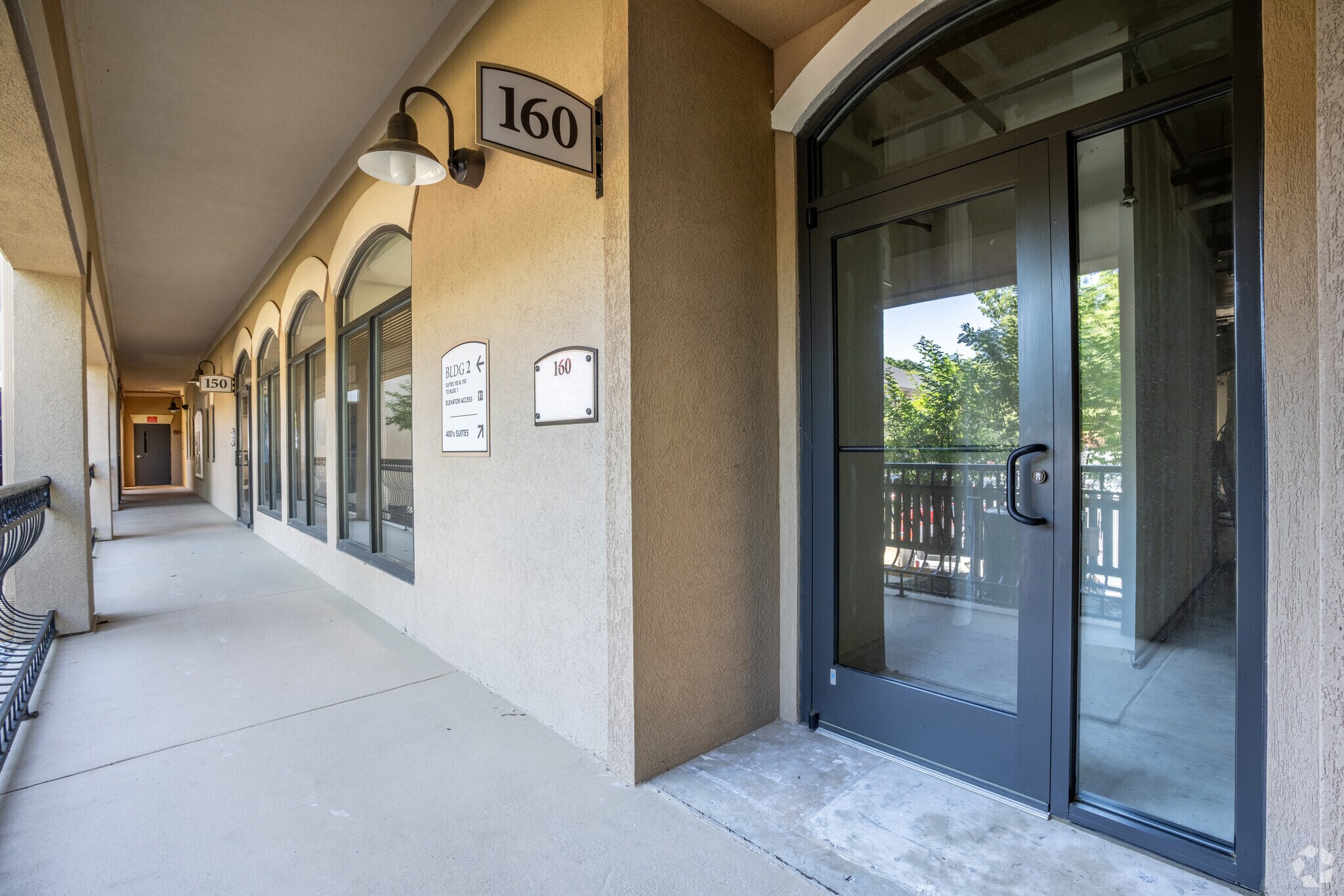 1121 Johnson Ferry Rd, Marietta, GA à louer Photo de l’immeuble– Image 1 sur 3