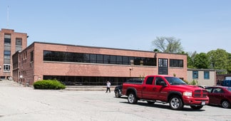 Plus de détails pour 81 West St, Attleboro, MA - Bureau, Industriel/Logistique à louer