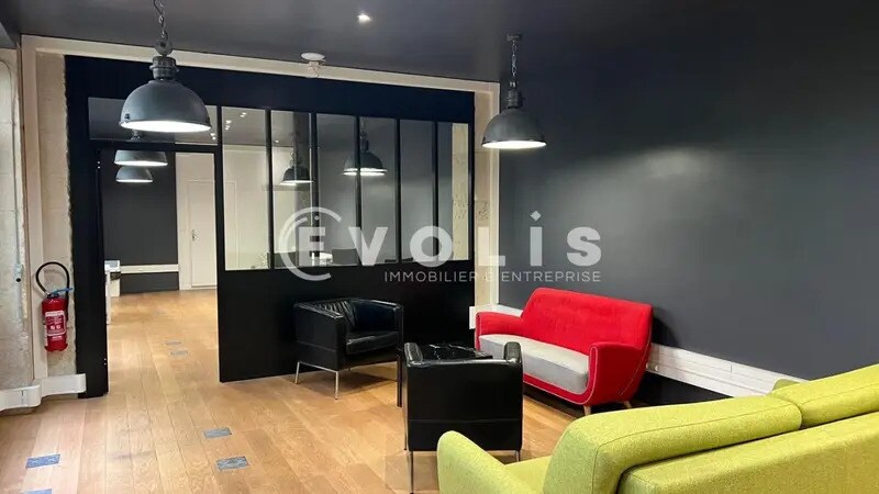 Bureau dans Paris à louer - Photo de l’immeuble – Image 3 sur 9