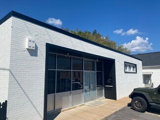 Plus de détails pour 329 N Main St, Springfield, TN - Bureau à vendre