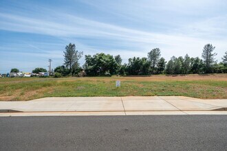 Airport Rd, Redding, CA - VUE AÉRIENNE  vue de carte - Image1