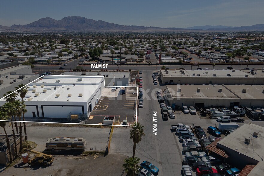 3274 Palm Pky, Las Vegas, NV à vendre - Photo de l’immeuble – Image 3 sur 33