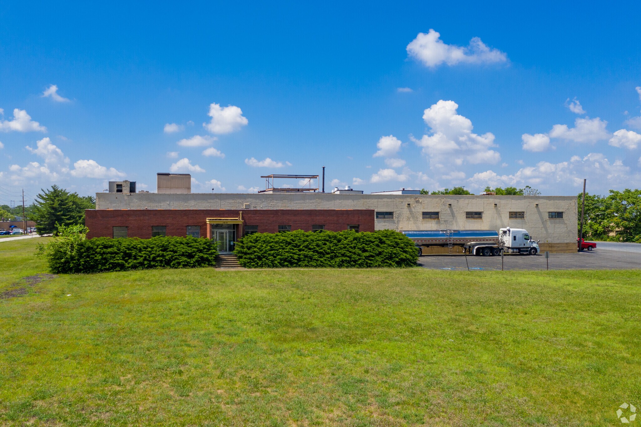 1615 Suckle Hwy, Pennsauken, NJ à louer Photo de l’immeuble– Image 1 sur 8