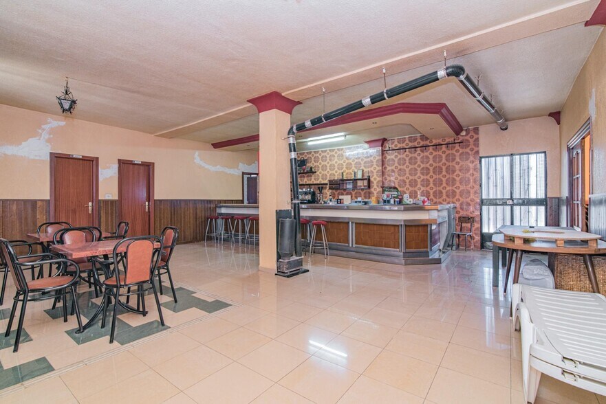 Carretera Huelma, 66, Guadahortuna, Granada à vendre - Photo de l’immeuble – Image 3 sur 48