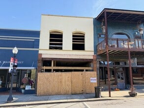 110 S 8th St, Opelika, AL à louer Photo intérieure– Image 2 sur 10