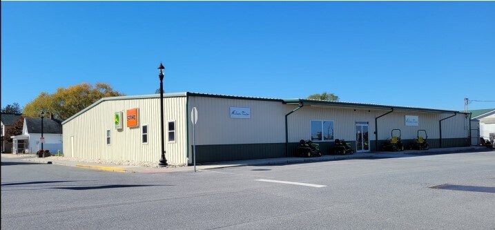 301 East St, Clayton, DE à vendre - Photo principale – Image 1 sur 17