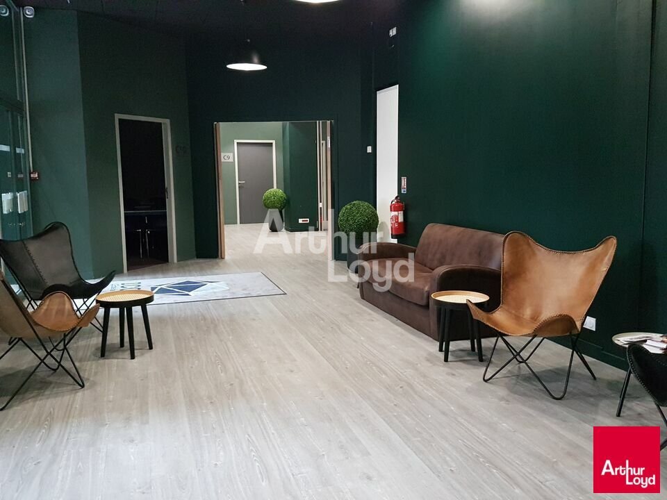 Bureau dans Angers à vendre Hall d’entrée– Image 1 sur 3