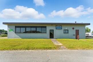 Plus de détails pour 23 Oregon Rd, Ludlow, MA - Industriel/Logistique à vendre