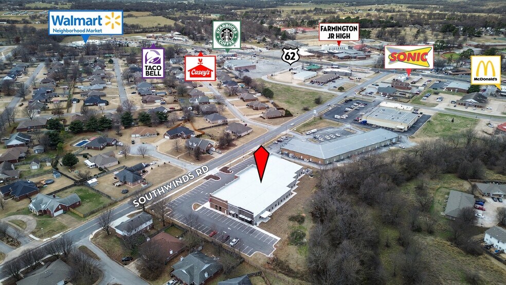 140 Southwinds Rd, Farmington, AR à louer - Photo de l’immeuble – Image 3 sur 16