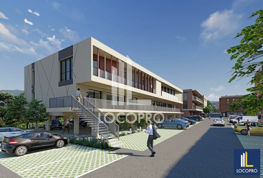 Bureau dans Roquebrune-sur-Argens à vendre - Photo de l’immeuble – Image 3 sur 17