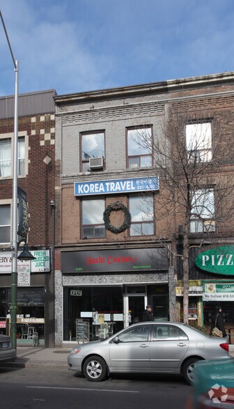 456-458 Bloor St W, Toronto, ON à louer - Photo de l’immeuble – Image 2 sur 2