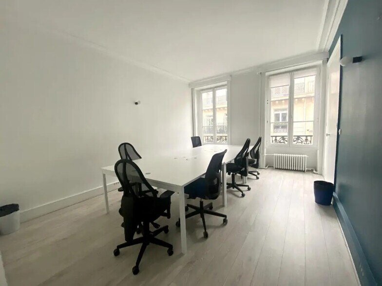 Bureau dans Paris à louer - Photo de l’immeuble – Image 2 sur 9