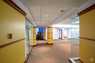 1 Belmont Ave, Bala Cynwyd, PA à louer Photo intérieure– Image 2 sur 6