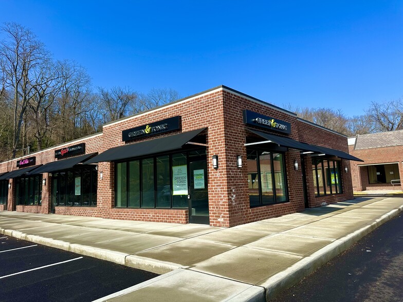 21 Glenville St, Greenwich, CT à louer - Photo de l’immeuble – Image 2 sur 2