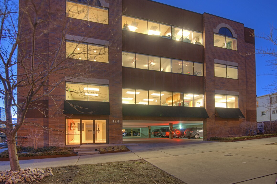 124 S 400 E, Salt Lake City, UT à louer Photo principale– Image 1 sur 14