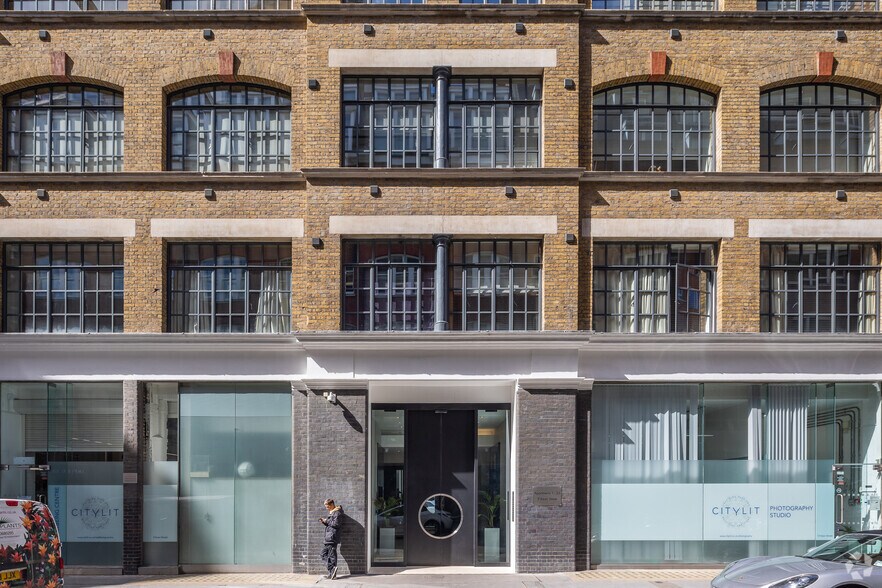 9-13 Kean St, Londres à louer - Photo de l’immeuble – Image 2 sur 5