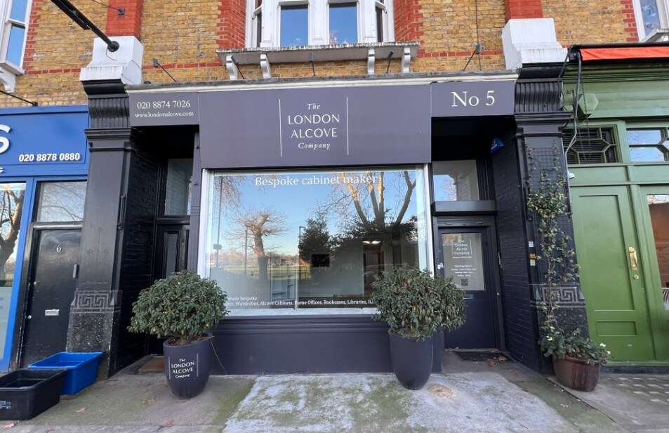 5 Rocks Ln, Londres à louer Photo principale– Image 1 sur 2