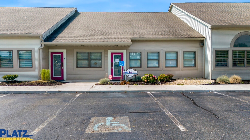 950 Youngstown Warren Rd, Niles, OH à vendre - Photo de l’immeuble – Image 2 sur 17