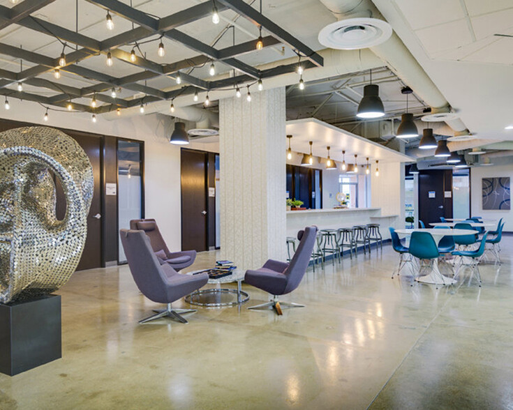 4425 W Airport Fwy, Irving, TX à louer - Photo intérieure – Image 1 sur 5