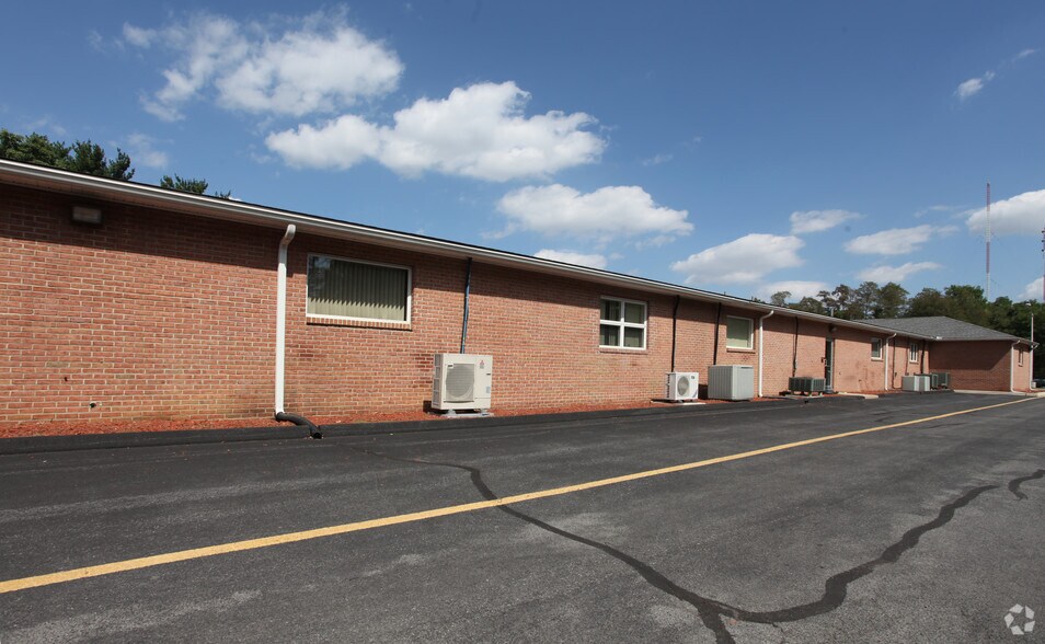 1260 Maryland Ave, Hagerstown, MD à louer - Photo de l’immeuble – Image 2 sur 12