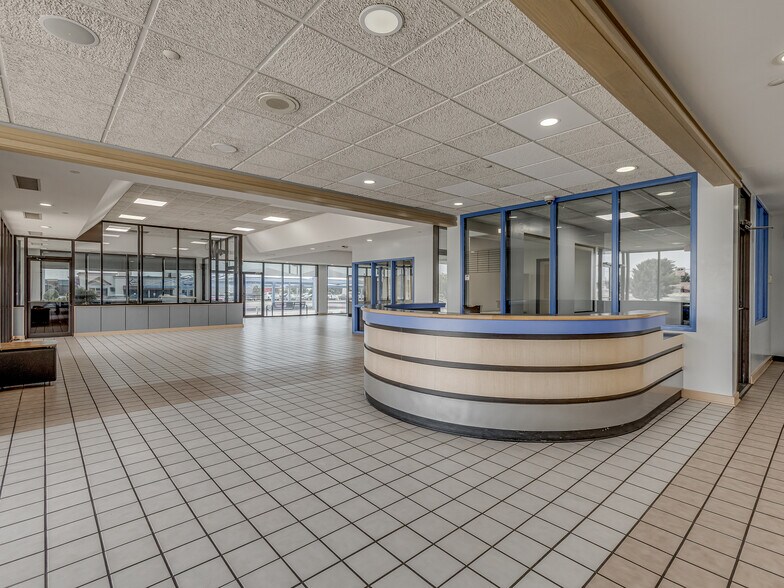 1030 W I 240 Service Rd, Oklahoma City, OK à vendre - Photo intérieure – Image 3 sur 12