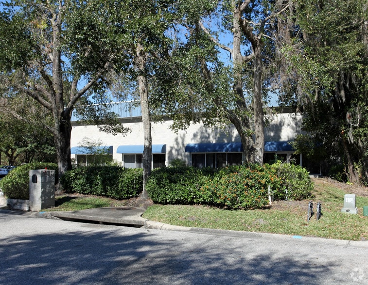 886 Waterway Pl, Longwood, FL à vendre - Photo de l’immeuble – Image 2 sur 11