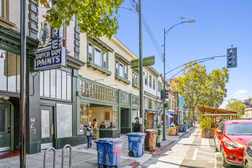 5000-5004 Telegraph Ave, Oakland, CA à vendre - Photo de l’immeuble – Image 2 sur 10