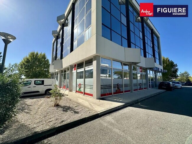 Plus de détails pour 75 Rue Marcelin Berthelot, Aix-en-Provence - Bureau à louer