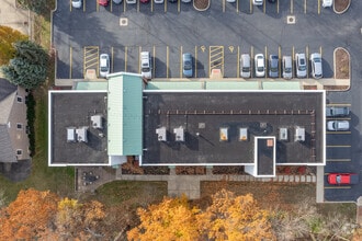 10883 Pearl Rd, Strongsville, OH - Vue aérienne  vue de carte - Image1