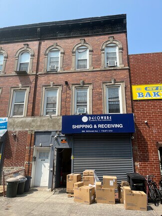 Plus de détails pour 898 McDonald Ave, Brooklyn, NY - Industriel/Logistique à louer