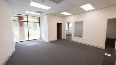 1209 Tech Blvd, Tampa, FL à louer Photo intérieure– Image 1 sur 13