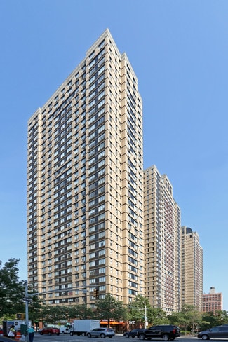 Plus de détails pour 1849 2nd Ave, New York, NY - Local commercial à louer