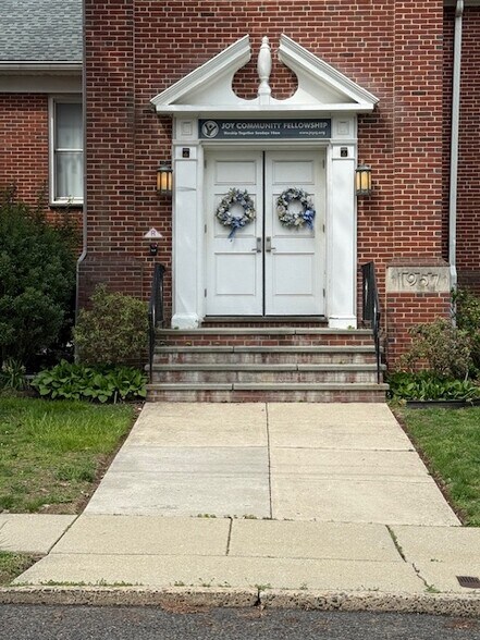 1701 Sycamore St, Haddon Heights, NJ à vendre - Photo de l’immeuble – Image 3 sur 17