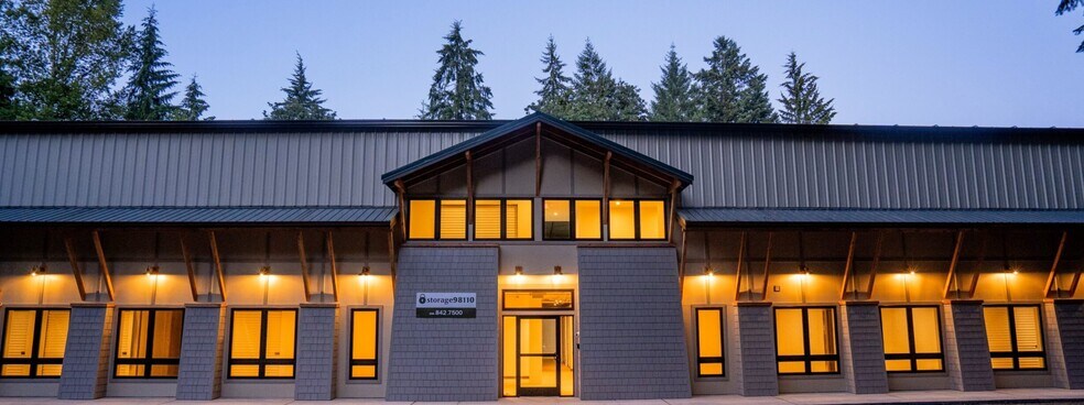 6455 Fletcher Bay, Bainbridge Island, WA à vendre - Photo de l’immeuble – Image 2 sur 10