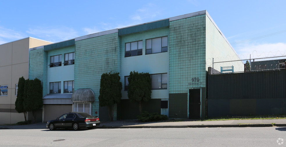 920 Cordova St E, Vancouver, BC à vendre - Photo principale – Image 1 sur 3