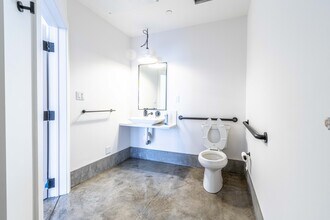 2422 3rd St, San Francisco, CA à louer Photo intérieure– Image 1 sur 6