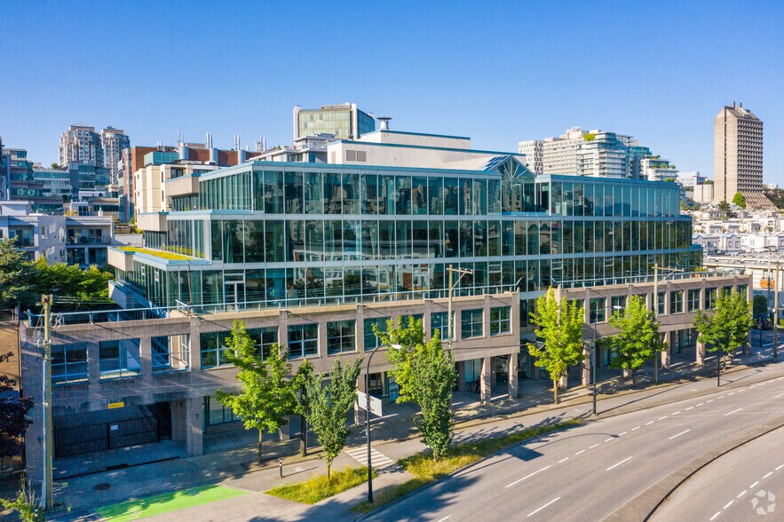 550 W 6th Ave, Vancouver, BC à louer - Photo principale – Image 1 sur 5