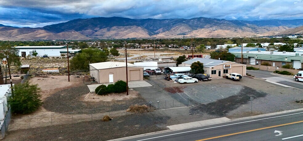 3088 N Deer Run Rd, Carson City, NV à vendre - Photo de l’immeuble – Image 3 sur 8