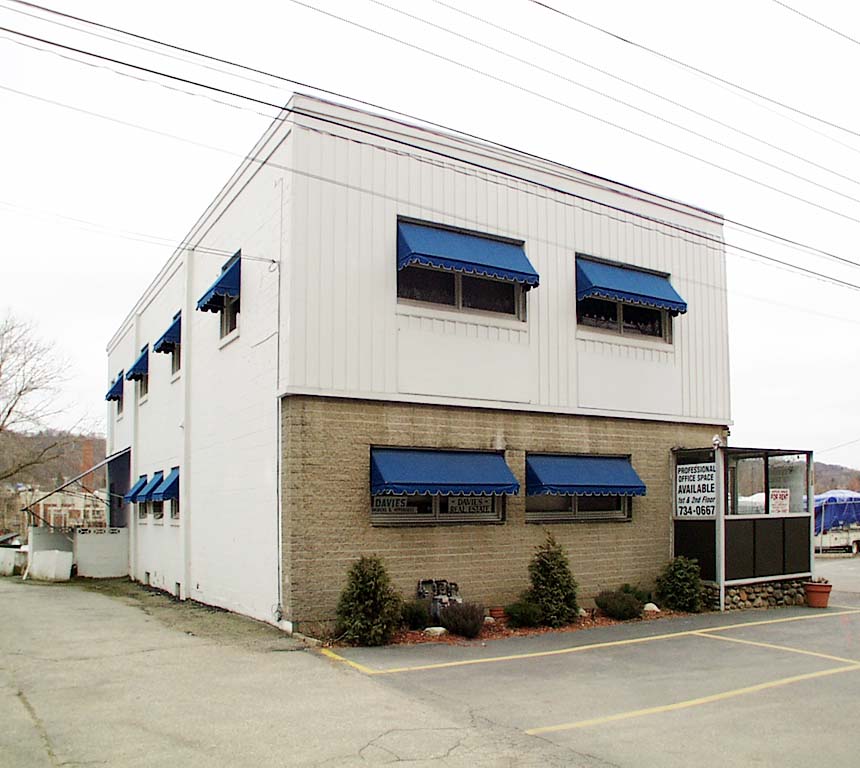 112 Pershing St, Ansonia, CT à louer Photo principale– Image 1 sur 3