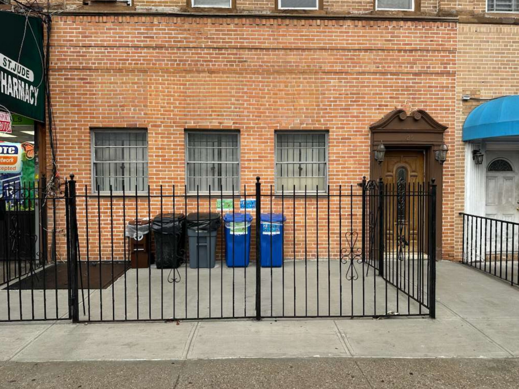 125 Saint Nicholas Ave, Brooklyn, NY à louer Photo de l’immeuble– Image 1 sur 13