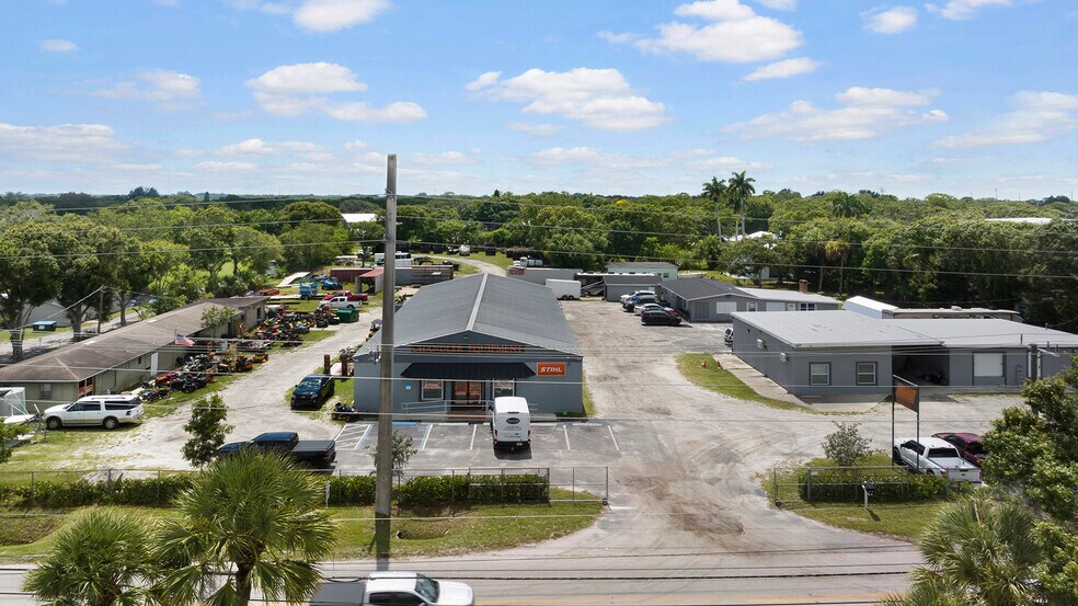 517 S 33rd St, Fort Pierce, FL à vendre - Photo de l’immeuble – Image 3 sur 4