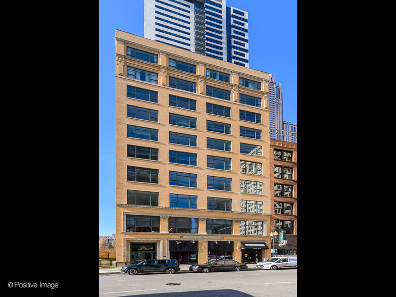 404-412 S Wells St, Chicago, IL à louer - Photo de l’immeuble – Image 1 sur 4