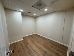 11 5th St, Petaluma, CA à louer Photo intérieure– Image 1 sur 2