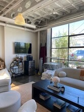 1639 11th St, Santa Monica, CA à louer Photo intérieure– Image 2 sur 9