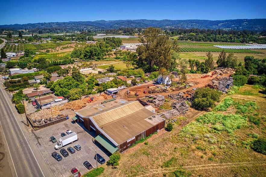 2536 Freedom Blvd, Watsonville, CA à vendre - Photo de l’immeuble – Image 3 sur 45