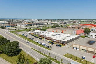 2597-2635 Boul Le Corbusier, Laval, QC - Vue aérienne vue de carte