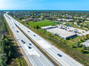 12200 N Corporate Pky, Mequon, WI - Vue aérienne vue de carte