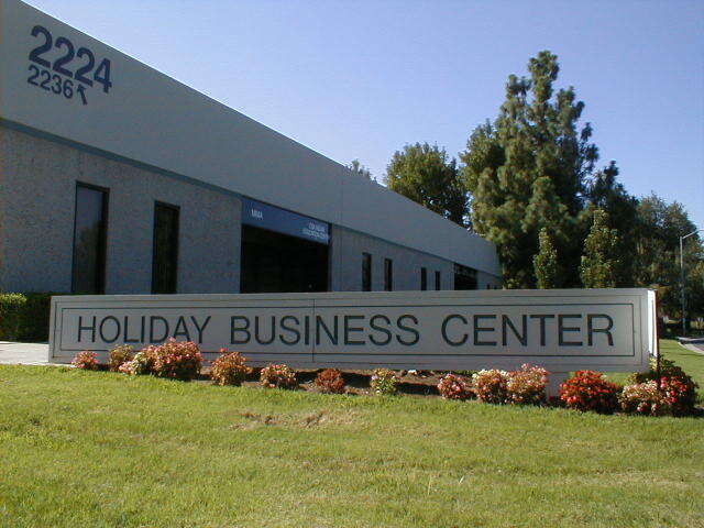 2025 N Gateway Blvd, Fresno, CA à louer - Photo de l’immeuble – Image 1 sur 5