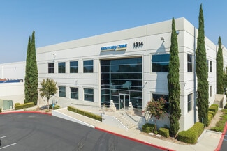 Plus de détails pour 1314 W Merrill Ave, Rialto, CA - Industriel/Logistique à louer