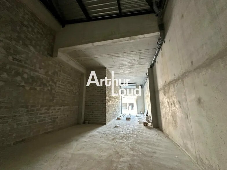 Local d'activités dans Nice à vendre - Photo de la construction – Image 3 sur 3